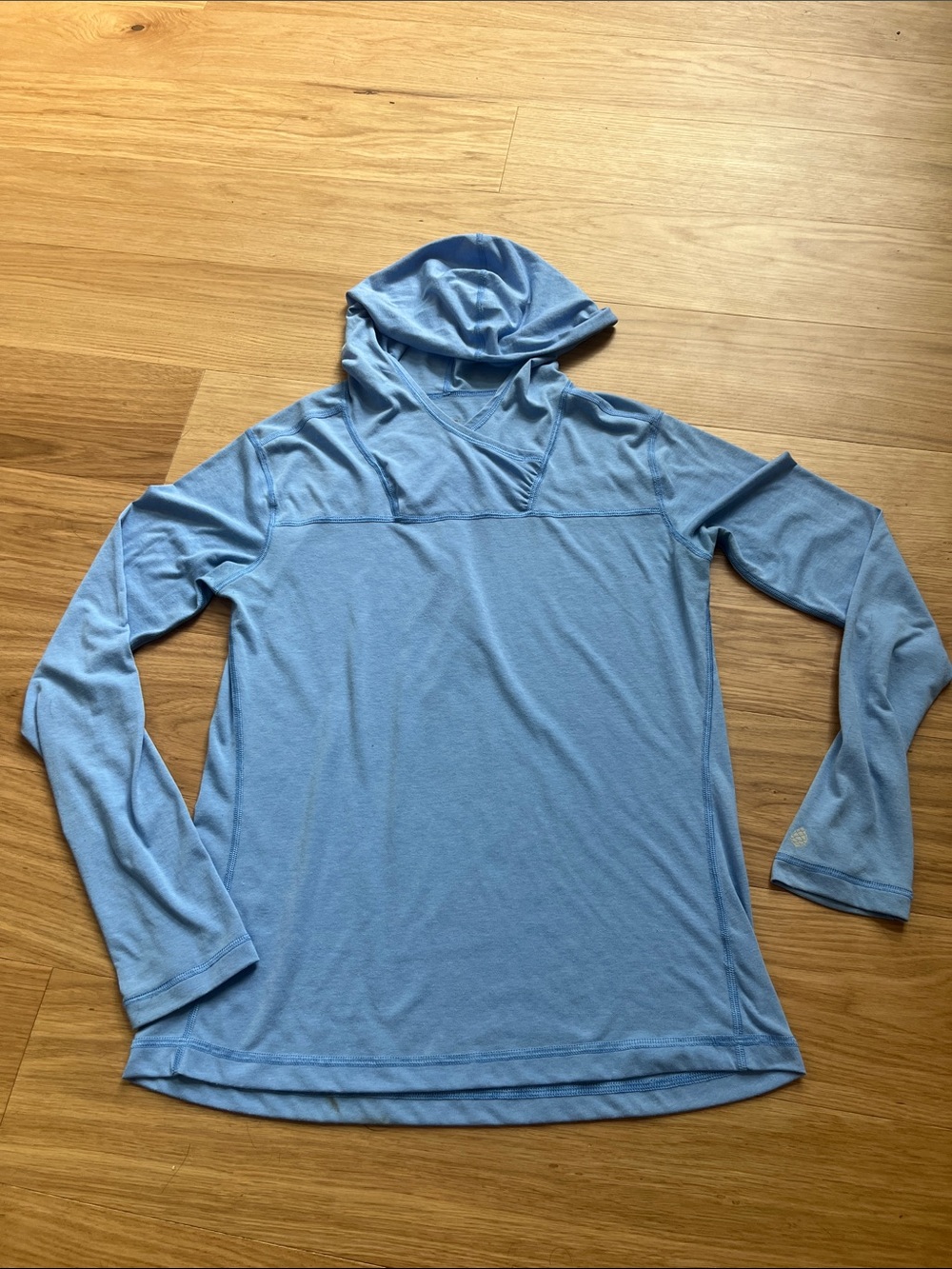 Stio Women’s Hooded Pullover Sky Blue size M
